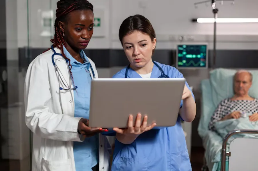OnMed Software para gestao de clinicas com Pronturio Eletronico