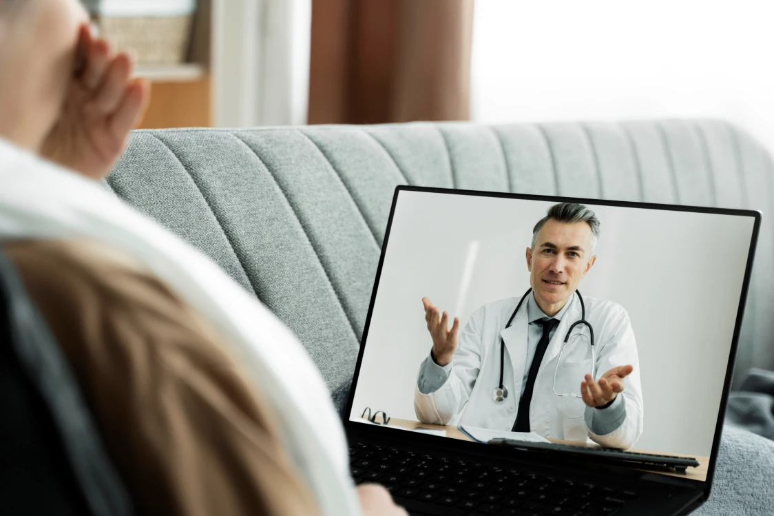 Sistema OnMed Como acabar com filas atraves da Teleconsulta online